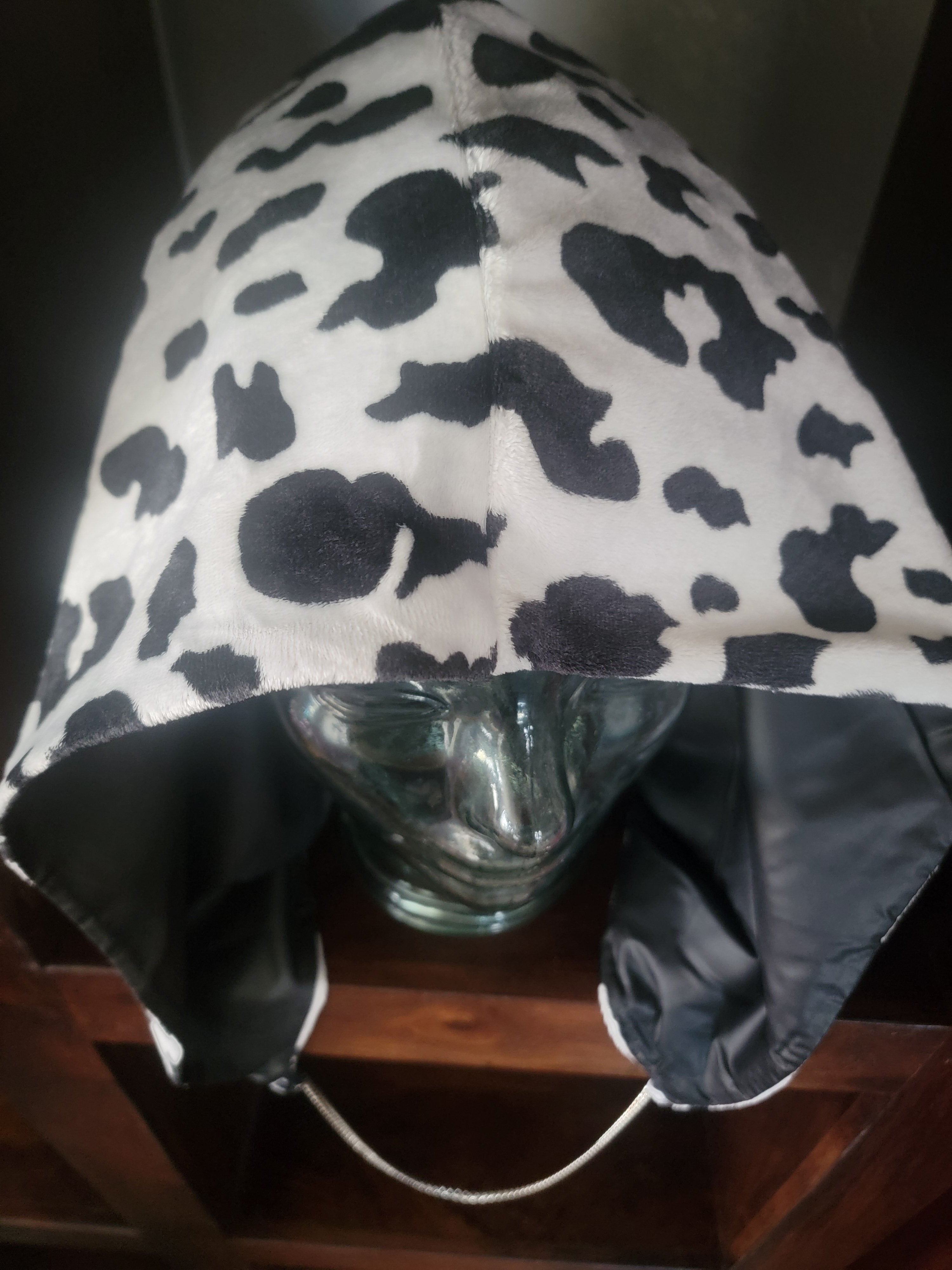 Lightweight Hood - Water-Resistant Black/Cow Print | Silver Chain