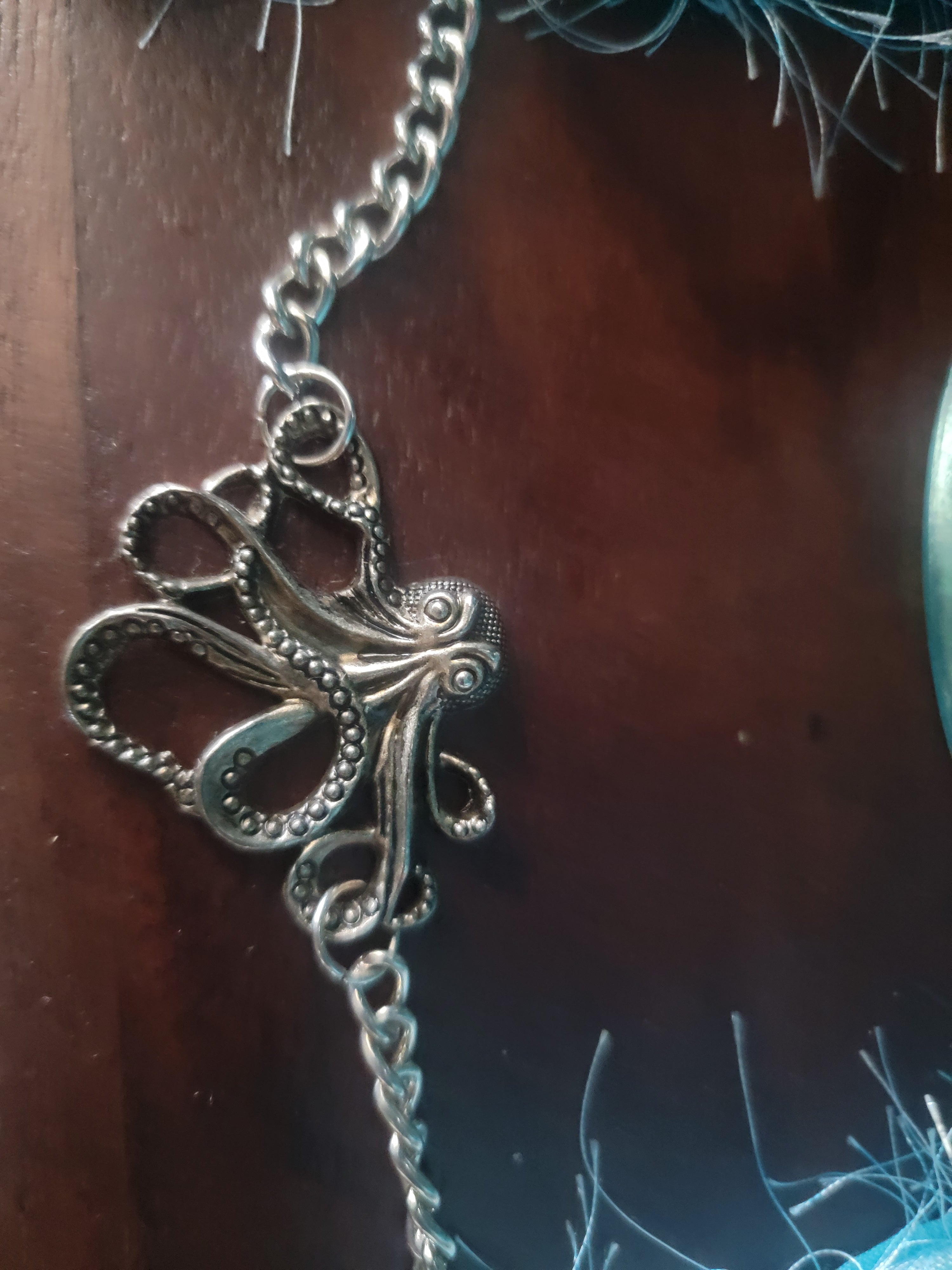 Lightweight Hood - Teal Metallic/Leopard Fringe | Octopus Charm